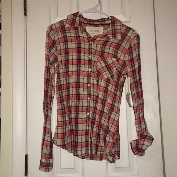 2 flannels - Picture 1 of 5